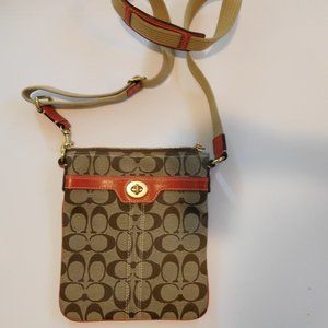 Coach Crossbody Red/Khaki Signature J0787-40688 Jacquard Crossbody Handbag